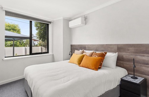 Essendon Apartment | Boutique Stays - Lilly Pilly