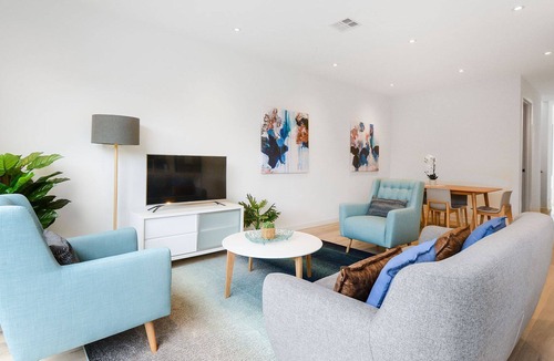 Murrumbeena House | BOUTIQUE STAYS - Murrumbeena Place 2