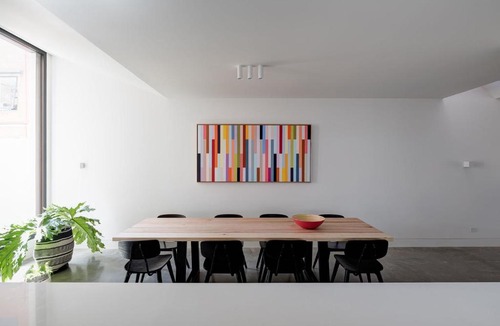Abbotsford House | Boutique Stays - Woodfin House