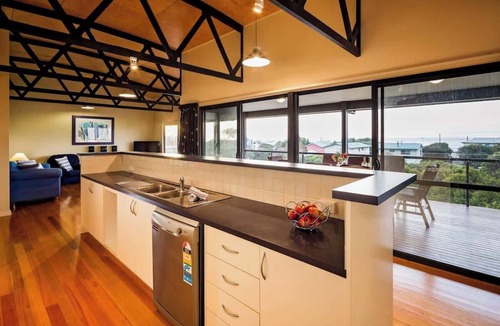 Gracetown House | Breakaway: Bay Views, Games & Beach Bliss
