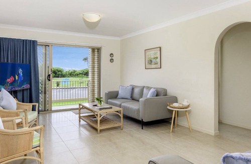 Woorim Apartment | Bribie Horizons on Boyd