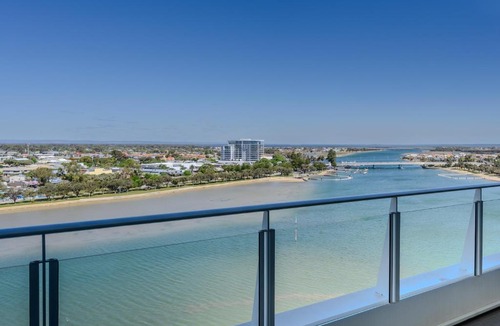 Mandurah Apartment | Bridgepoint 1303