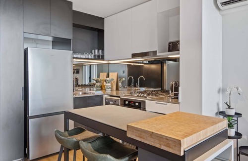 Bowen Hills Apartment | Bright 2-Bed Apartment in Bowen Hills