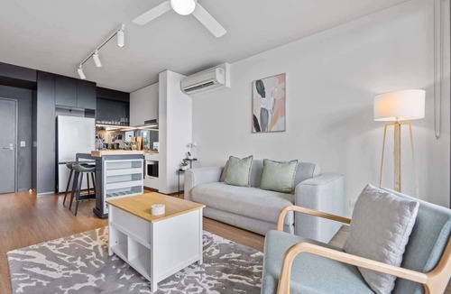 Bowen Hills Apartment | Bright 2-Bed Apartment in Bowen Hills
