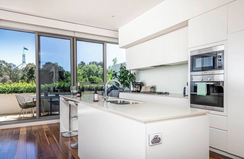 Forrest Apartment | Bright and Spacious Penthouse by Parliament House