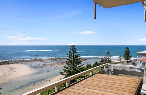 The Entrance Apartment | Bright Beachside Escape at The Entrance