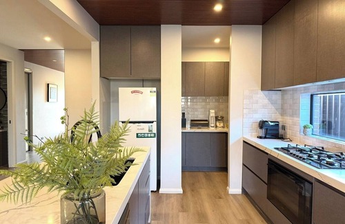 Kalkallo House | Bright Kalkallo Home, Easy Melbourne Access