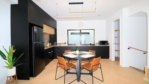 Maidstone House | Bright modern townhouse in a convenient location