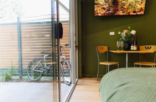 Bright Hotel | Bright Motor Inn