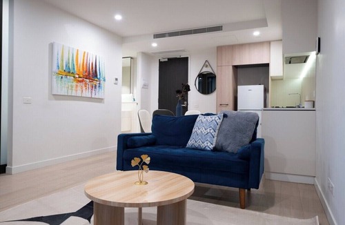 South Yarra Apartment | Brightly place 1BR1BA in Southyarra WIFI Balcony