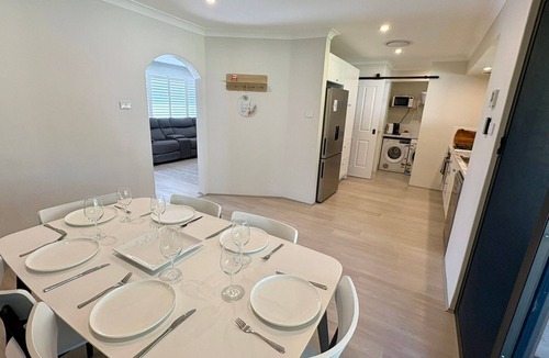 Broadwater House | Broadwater Beach Cottage