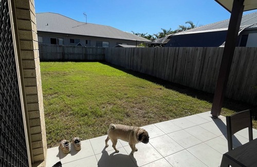 Bargara House | Bunker Down in Beautiful Bargara pet friendly on the Fraser Coast of Queensland