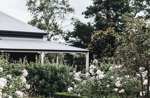 Bowral House | Bunya House, circa 1890, walk to Bowral