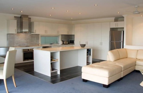 Burleigh Heads Bed & Breakfast | Burleigh On View - Stunning views of the coastline!