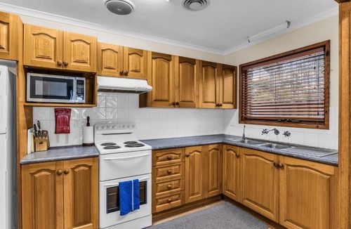 Barragga Bay House | Bush & Beach Retreat - Amaroo Avenue 7