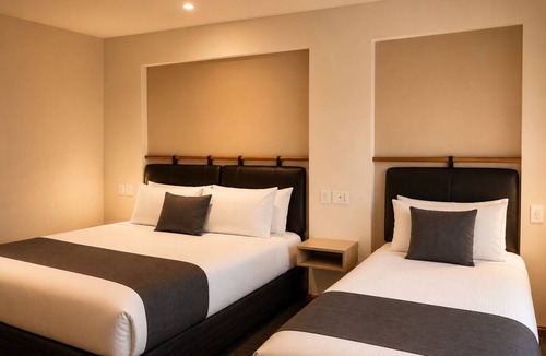 West Busselton Hotel | Busselton Gale Street Motel and Villas