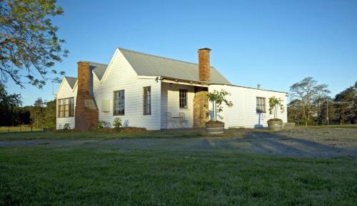 Nietta House | Buttons Cottage for September baby lambs