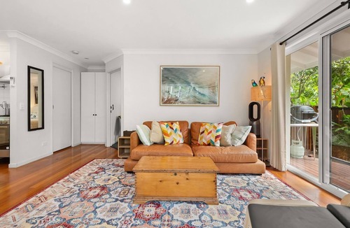 Suffolk Park Apartment | Byron Bay Accom - Kookaburra Beachside Apartment - 176 Alcorn Street - Suffolk Park