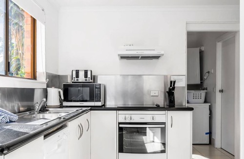 Byron Bay House | Byron Bay Accom - Mango Tree 4 - 63 Shirley Street