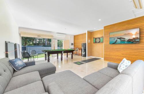 Mudjimba House | Cabana @ Cupania