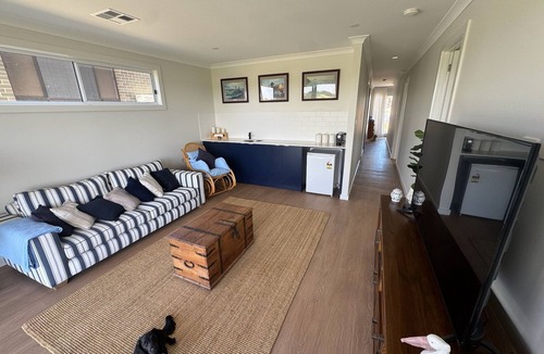 Port Hughes House | Caddyshack Port Hughes - Amazing Golf Course Views