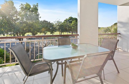 Cairns North Apartment | Cairns Hideaway - Pool and spacious