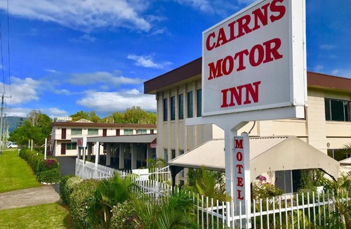 Cairns North Hotel | Cairns Motor Inn