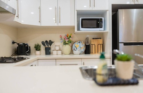 Camperdown Apartment | Camperdown2房带车位近 USYD &RPA