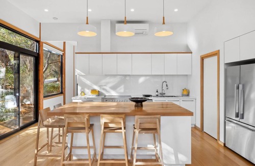 Anglesea House | Carji