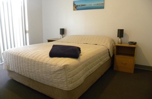 Carnarvon Apartment | Carnarvon Central Apartments