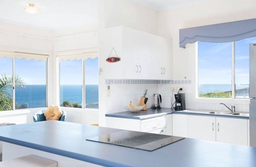O'sullivan Beach House | Casa Azul: Beachfront Bliss for Group Adventures