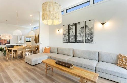 Rhyll House | Casa de Palmeras