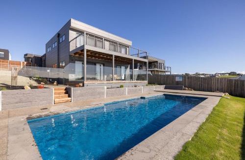 San Remo House | Casa La Pose San Remo gateway to Phillip Island