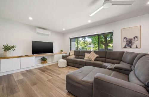 Bright House | Casa on Orana