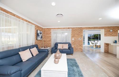 Forster House | Castaway on King George