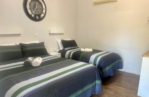 Charleville Hotel | Cattle Camp Hotel