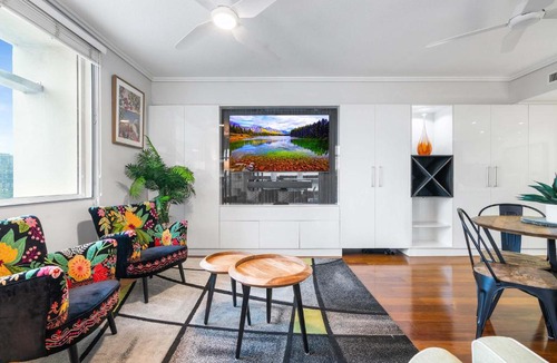 Brisbane Central Business District Apartment | Central 2 bed 2 bath Parking