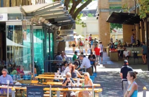 The Rocks Apartment | Central Rocks 1BR Walk to Harbour & Pool Gym