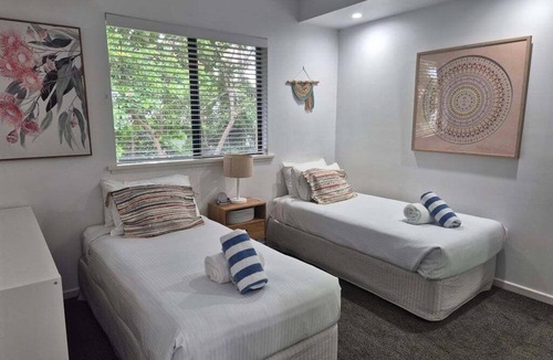 Noosaville Resort | Centrally located to Noosa river