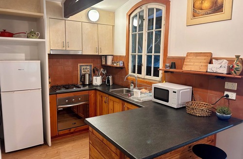 Noojee Cottage | Centrally located two-bedroom cottage in the scenic township of Noojee