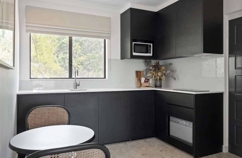 Margaret River Apartment | Chambré Estate Suite 8