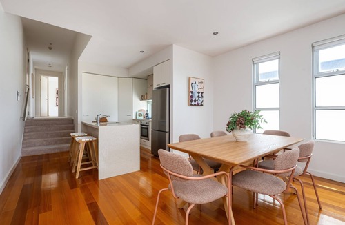 Caulfield North Apartment | Chapter 14, Caulfield North