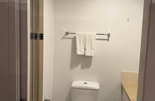 North Melbourne Apartment | Charming 1-bedroom apartment in enjoyable North Melbourne with WiFi, AC