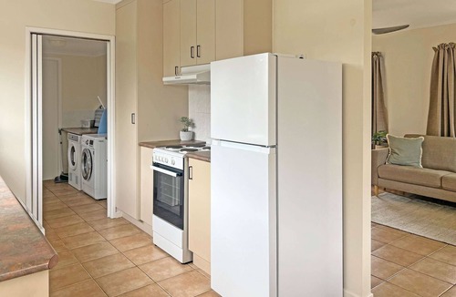 North Mackay House | Charming 3-Bedroom, 2-Bathroom Townhouse