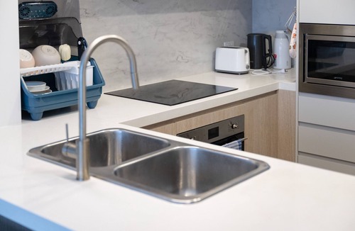 Bruce House | Charming 3-bedroom townhome with AC, WiFi in tranquil Bruce, close to pink lake