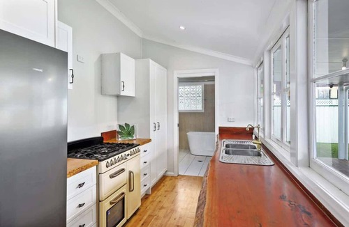 Muswellbrook House | Charming 3BDR central located cottage Muswellbrook