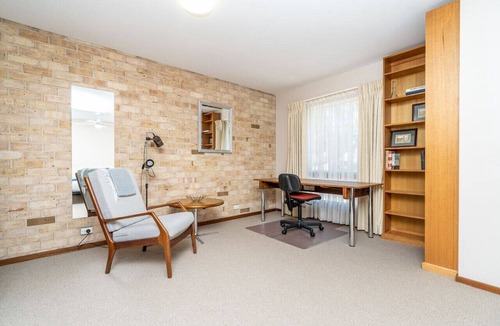 Braddon Apartment | Charming two-story 2BR townhouse in Braddon