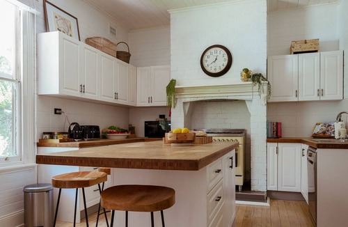 Berry House | Circa 1890 by Latitude South Coast