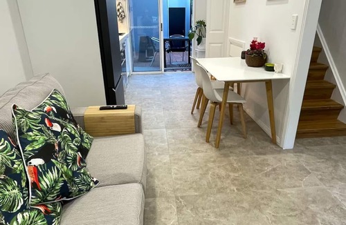 Pyrmont House | City Double Houses 6BE5BA w/Rooftop by Palm&Vine