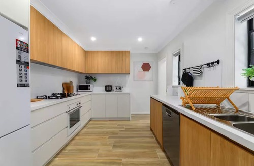 Pyrmont House | City Double Houses 6BE5BA w/Rooftop by Palm&Vine